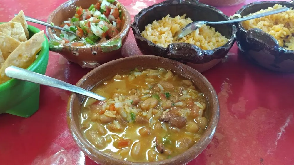 Frijoles Charros Y Arroz